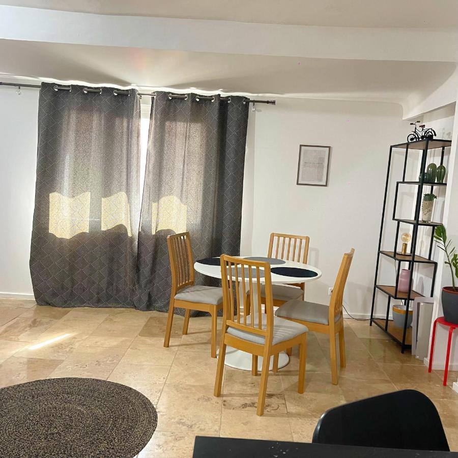Jolie Appartement 阿普特 外观 照片